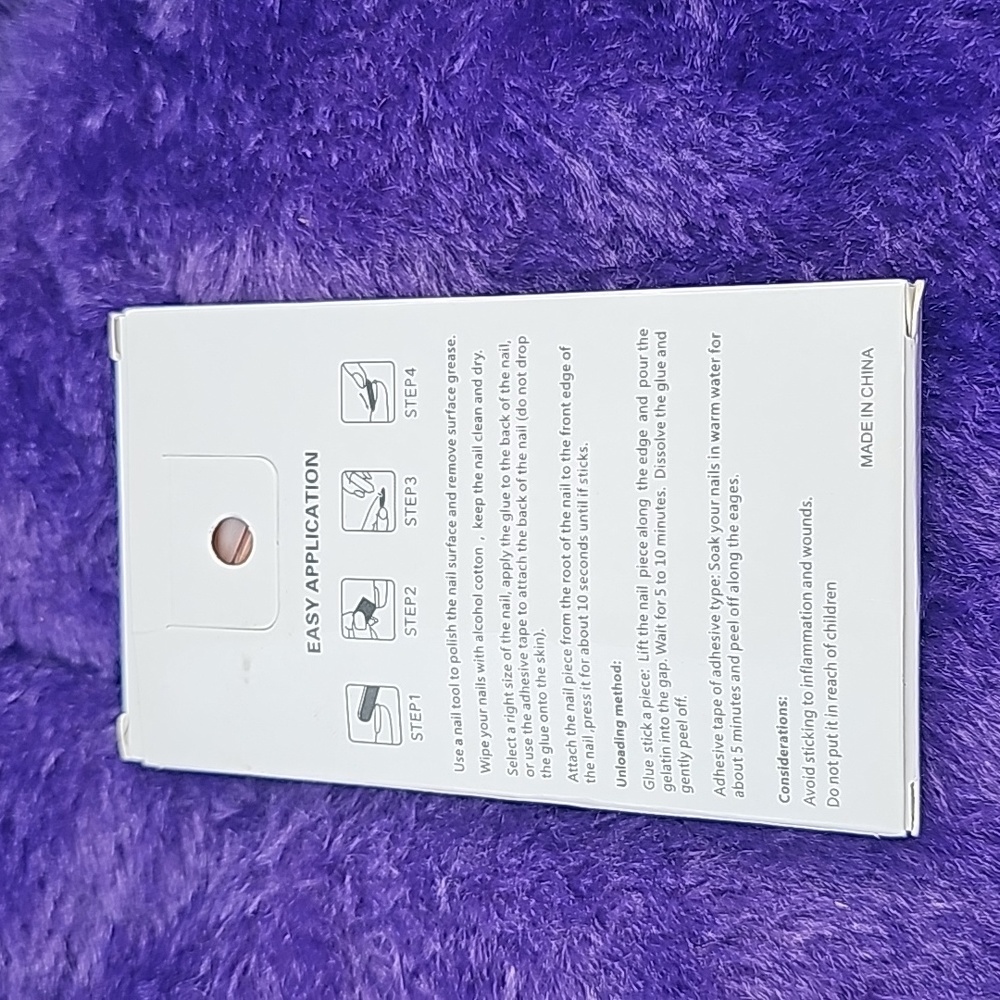 Press On Nails French Tip With Pink Flowers With Glue - Picture 3 of 3